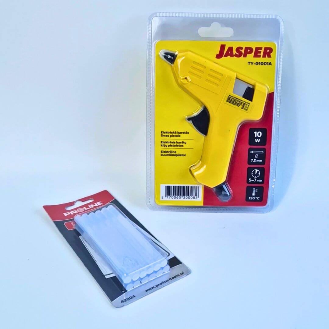 Hot Glue Gun with glue sticks